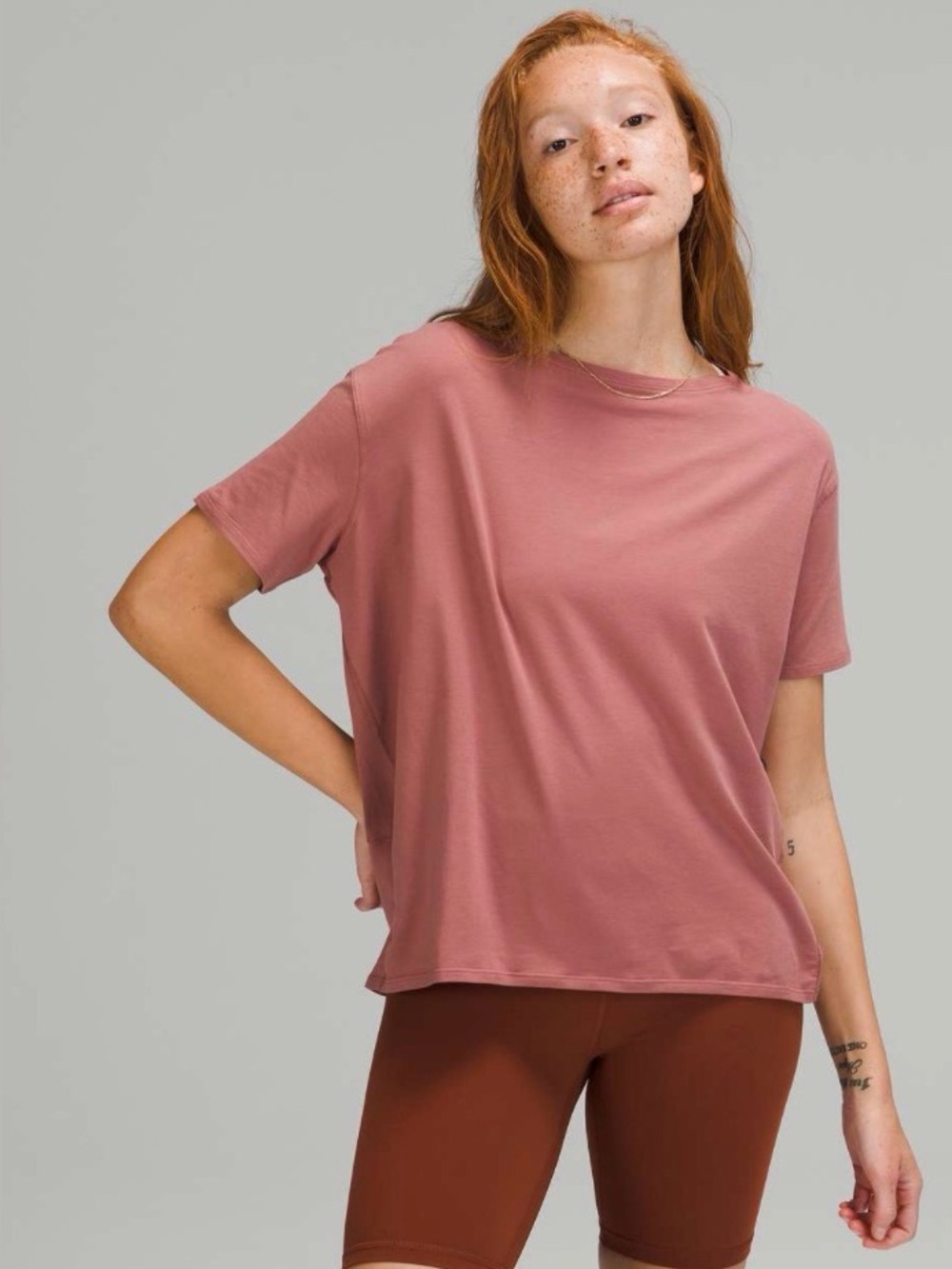 lululemon Back in Action Short Sleeve Shirt Spiced Chai Size 4